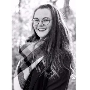 Meet your Posher, Jenny